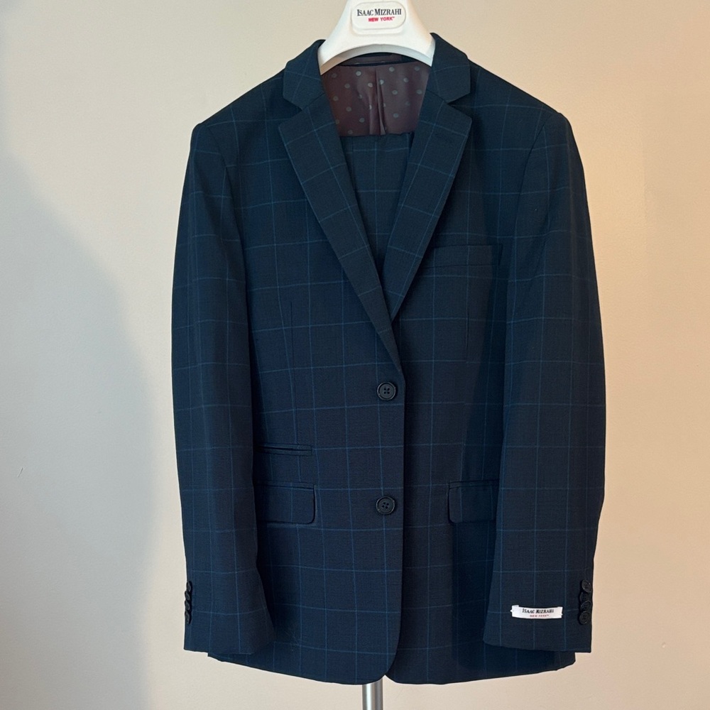 Isaac Mizrahi Navy Checkered Sport Coat suit set